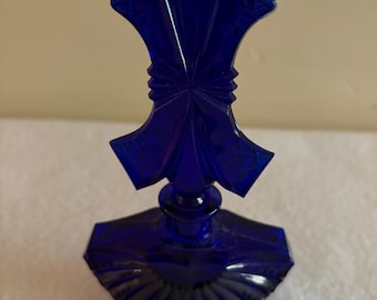 Kobaltblaue Art-Deco-Flasche.
