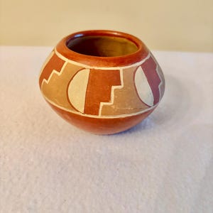 Native American Pottery Bowl. San Juan Pueblo Pottery Bowl in Geometric Design