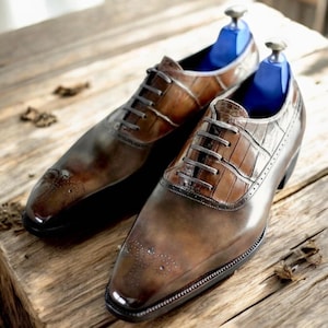 Handmade Two Tone Crocodile Leather Oxfords: Men&#39;s Formal Shoes