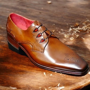 Handmade Brown Leather Oxford Shoes: Men&#39;s Goodyear Welt Dress Shoes