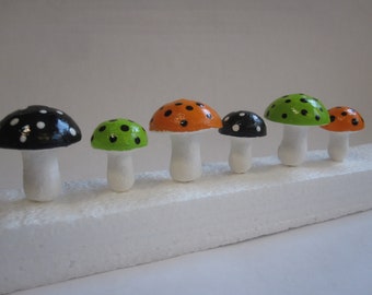 6 spun cotton HALLOWEEN mushrooms - 1.25 and 1.5 inches - orange, black, and green spotted caps, toadstools, polka dot caps, hand painted