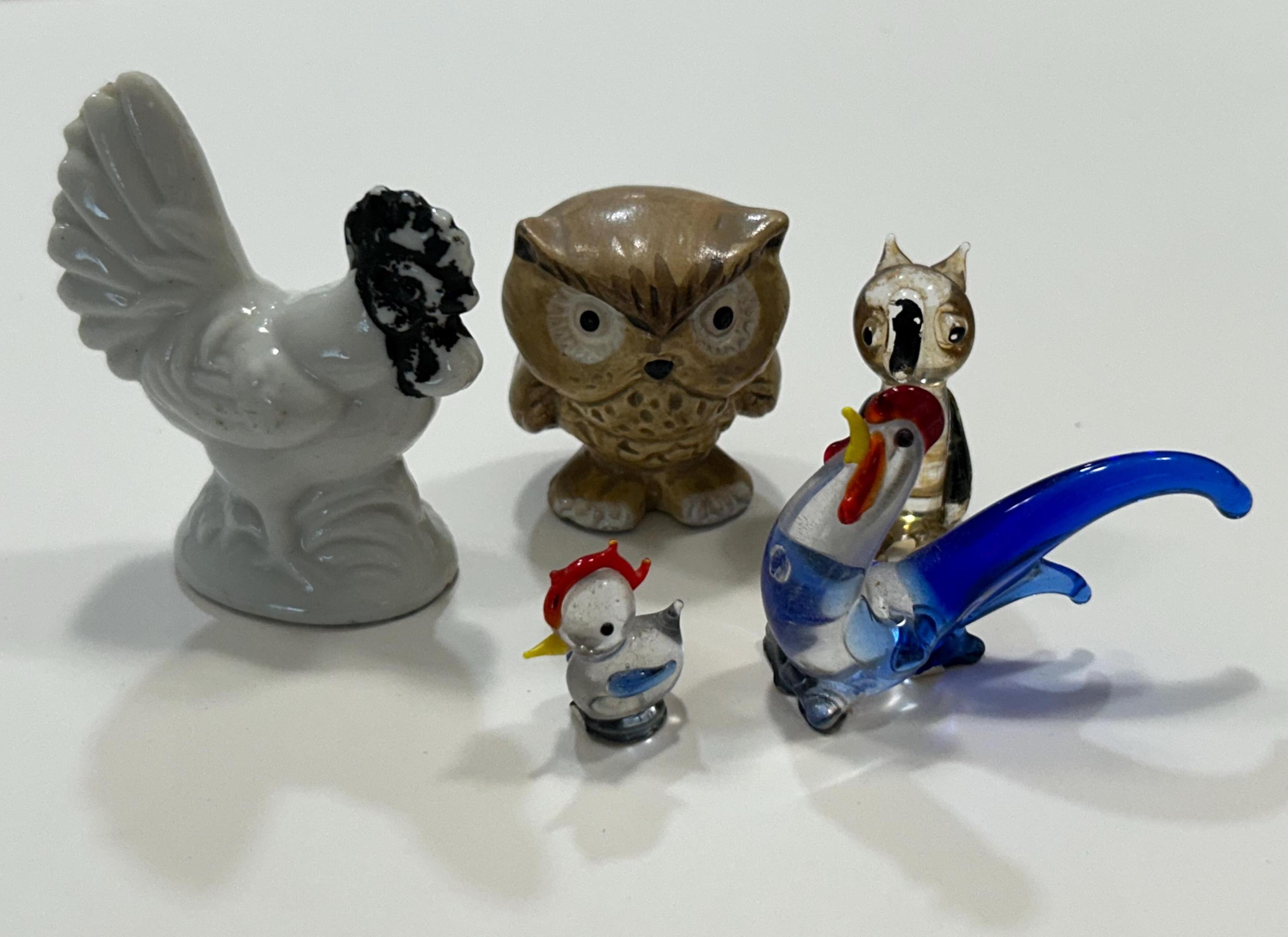 5 vintage miniatures - roosters, chick, owls - glass and ceramic assortment