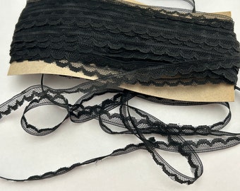 LAST PIECE - 11 yards vintage lace trim - narrow black lace - just over 1/4 inch wide