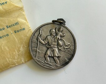 vintage St. Christopher Paulus VI Pont. Max medal - blessed by the Holy Father, Ditta Nazzareno Beretti Roma