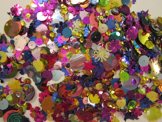 Sequin Mix ~ 6mm flat ~ No hole Round Mix Assorted ~ Made in USA