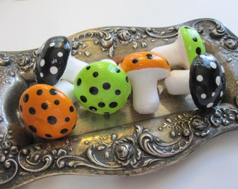 6 spun cotton HALLOWEEN mushrooms - 1.25 inches - orange, black, and green, toadstools, polka dot caps, spotted mushrooms, hand painted