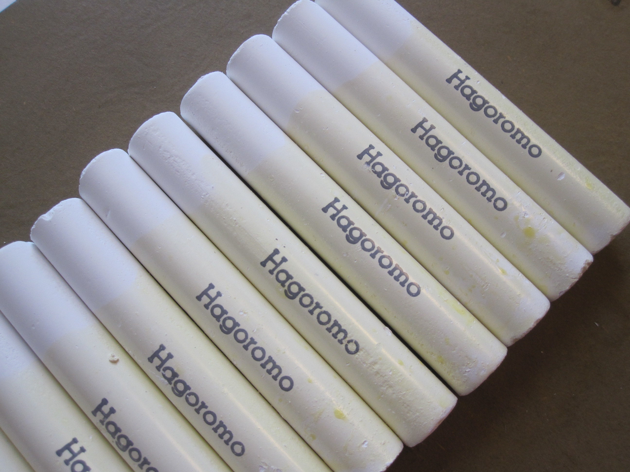 10 Sticks HAGOROMO Chalk White Fulltouch Calcium Type Chalk Hagoromo  Fulltouch Chalk 