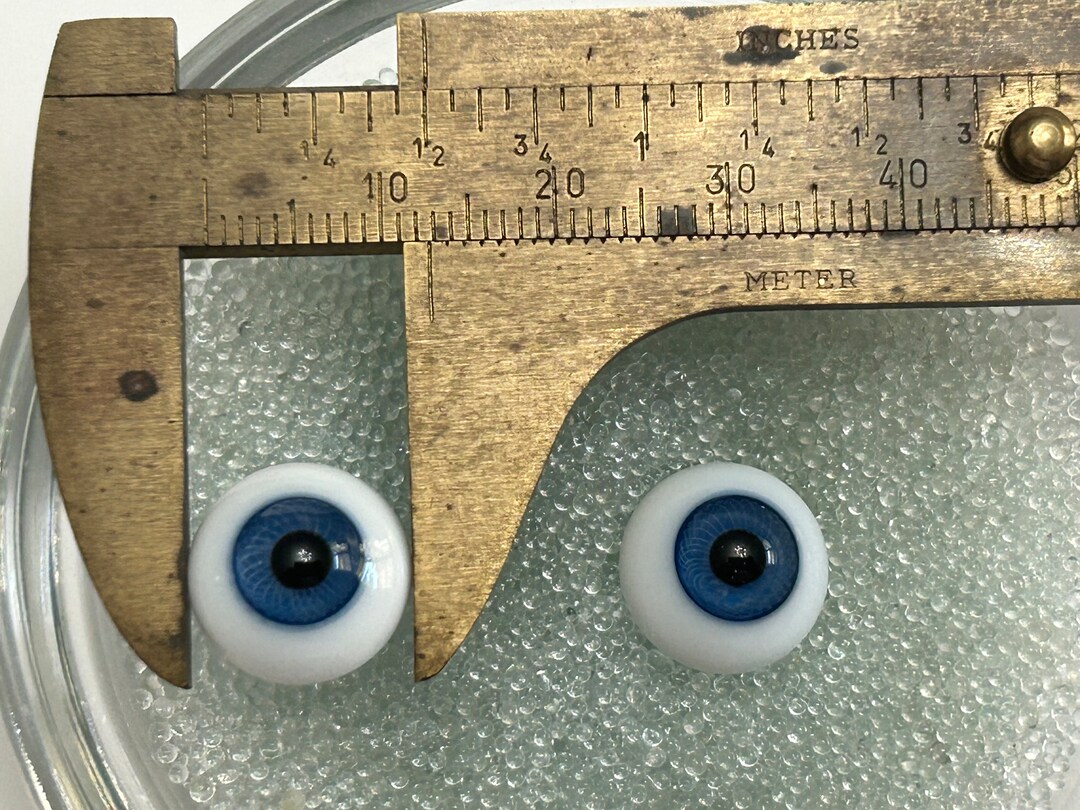 Vintage Glass Doll Eyes Solid Glass Paperweight Eyes 13mm Etsy