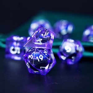Dragon&#39;s Eye Dice for Role Playing Games, Handmade Liquid Core Dice, Liquid Core Resin Dice, Polyhedral Dice, DnD Dice, Sharp Edge Dice Set