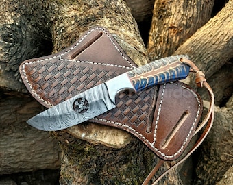 Handgefertigtes Damaststahl-Cowboymesser mit Kreuzzuglederscheide bestes Männergeschenk Neujahrsgeschenk Geschenk für ihn
