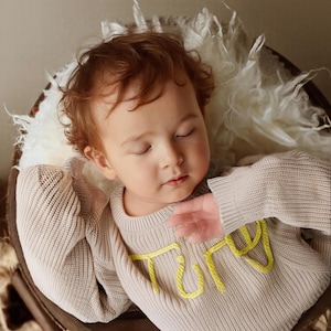 Custom Embroidered Baby Name Sweater, Baby Name Sweater, Embroidered Sweater, Personalised baby Jumper, Baby Gifts,Custom Cardigan,Knit Gift
