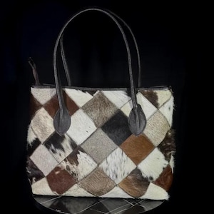 fourre-tout en cuir de vachette fait main | Sac à bandoulière western en cuir véritable | Sac à main en patchwork bohème | Sac à main en cuir de vachette | Cadeau unique pour femme.