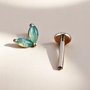Nap Earrings, Moss Agate Earrings, Rook Piercing, Flat Back Earrings, Conch Piercing, Helix Earrings, Titanium Earrings, Tragus Earring