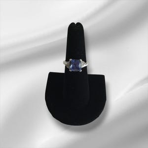 Sterling Silver Ring w/Blue Stone, Size 7 - FREE SHIPPING