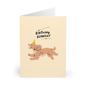 Carte de joyeux anniversaire chien drôle en cours d'exécution avec chapeau d'anniversaire cadeau épagneul design chien mignon pour les amoureux des chiens carte d'anniversaire pour elle