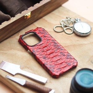 Pythonleder MagSafe Handyhülle | Exotisches Leder | Hochwertige und langlebige Hüllen