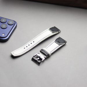 Handmade Italian Calf Leather Apple Watch Straps | 46mm/45mm/ 49mm | Inverto Series | Leather-Man Bespoke