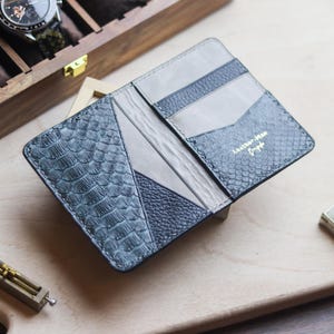 Cartera plegable de piel de pitón / Cartera exótica premium / El mejor regalo para él / El mejor regalo de aniversario / Piel de pitón gris iridio