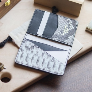 Cartera plegable de piel de pitón / Cartera exótica premium / El mejor regalo para él / El mejor regalo de aniversario / Piel de pitón natural
