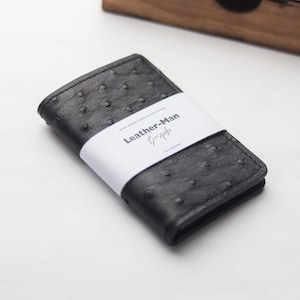Porte-cartes à deux volets fait main haut de gamme en peau d'autruche/Artemus - Noir corbeau