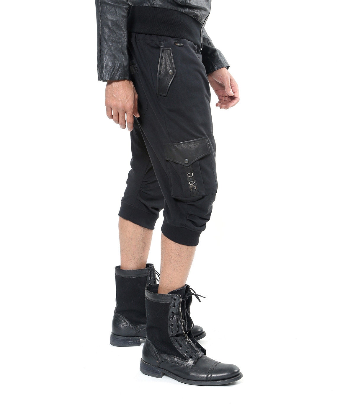 【新品未使用】Herlipto Chain Boucle Shorts Her lip to（ショートパンツ）のフリマアイテム一覧