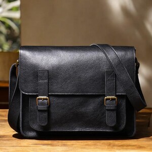 Leather crossbody bag, crossbody bag, messenger bag, Genuine Leather bag, Shoulder Sling Bag in variable colors