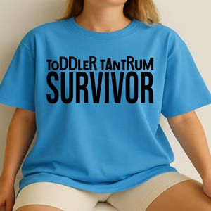 oddler Tantrum Survivor Svg Png, Pobieranie cyfrowe, Plik Png, Projekt sublimacji, Humor mamy Svg, Sarkastyczna fraza Svg, Niestandardowy cytat, Modny Svg
