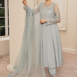 Pakistani Wedding Dresses | Pakistan Eid Dress | Pakistani Party Wear | Pakistani Designer Wedding Dresses | Pakistani Dresses For Women