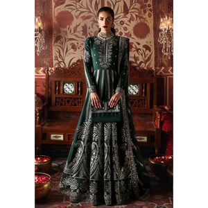 c green colour dresses pakistani Pakistani Green Dresses