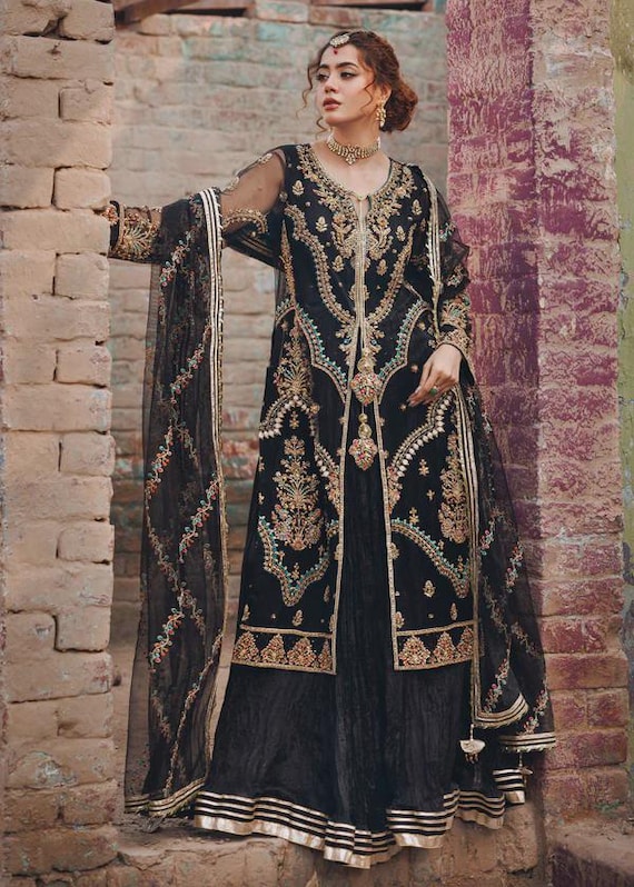 white christmas dresses Pakistani designer party dresses with eye catching designs – Nameera by  Farooq main image 1