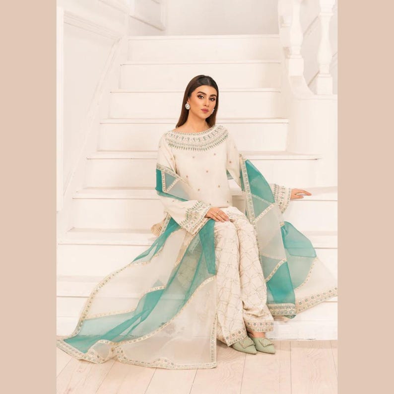 farshi shalwar suit
