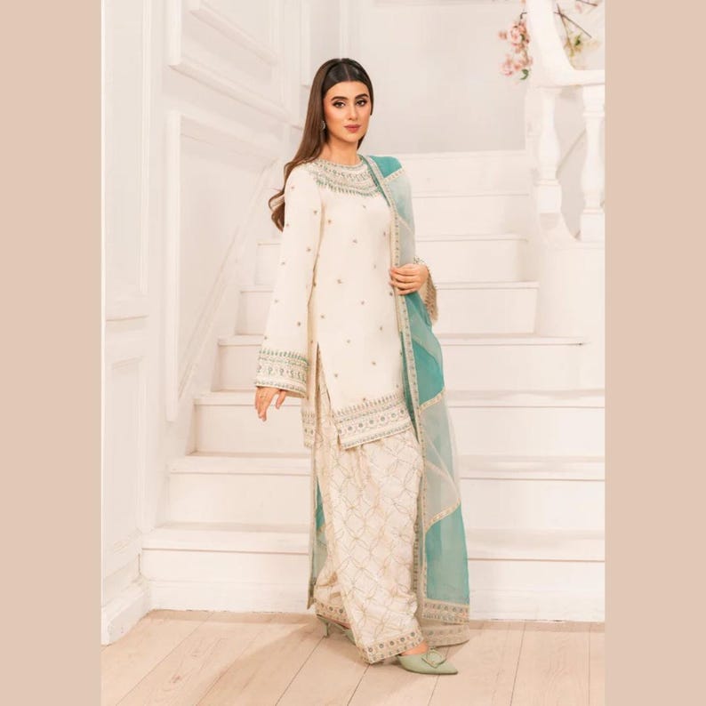 farshi shalwar suit