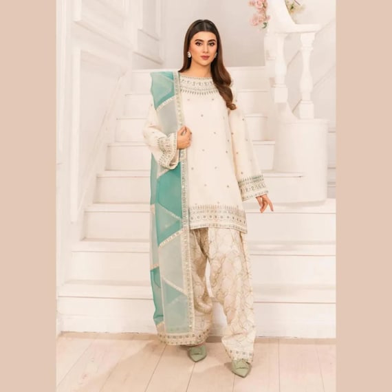 Pakistani Eid Outfit | Farshi Shalwar