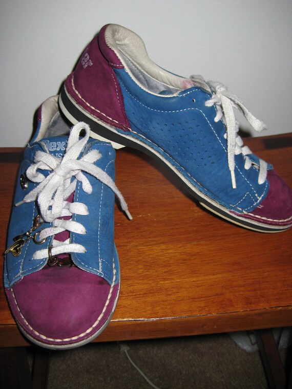 Ladies bowling hotsell shoes size 5