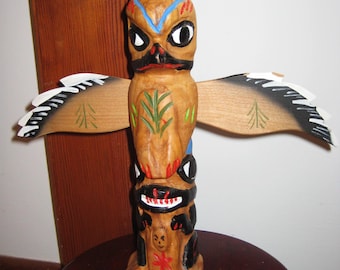Vintage Pacific Northwest carved wood, hand painted Totem
