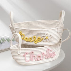 Handgefertigter personalisierter Babykorb - Andenken aus biologischer Baumwolle für Neugeborene, Babypartygeschenk & geschlechtsneutrales Kinderzimmerdekor