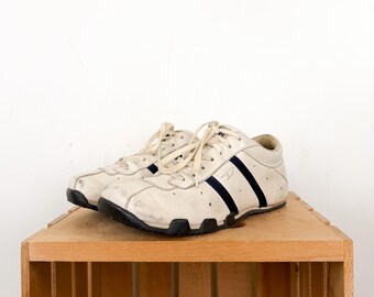 Vintage y2k Size 6.5 Diesel Leather Evelyn Square Toe Sneakers / Early 2000s Retro Euro Sport Cream + Dark Navy Blue Lace Up Trainers