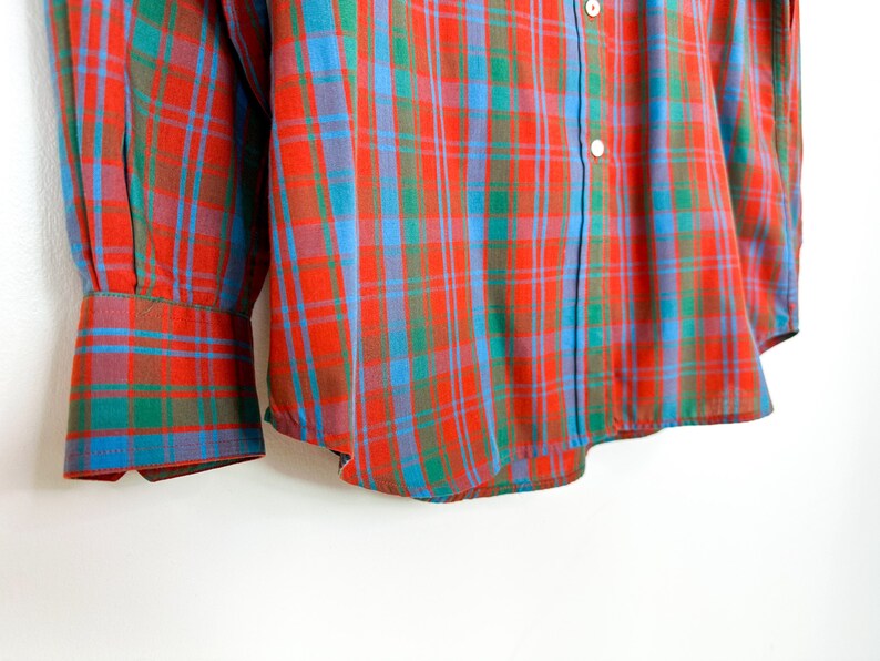 Vintage 70s Women's M Red Blue and Green Plaid Button - Etsy