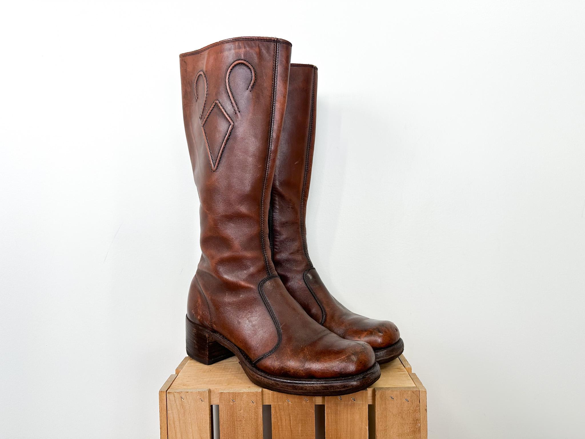 Brown Born Sampson Boots Mens 11 M Born Sampson Chukka Ankle Boots  BM0003706 Suede Brown