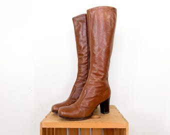 Vintage 70s Size 6.5 Leather Tall Knee High Gogo Boots / 1960s-1970s Mod Disco Retro Hippie Boho Caramel Brown Slim Fit Low Block Heel Boots