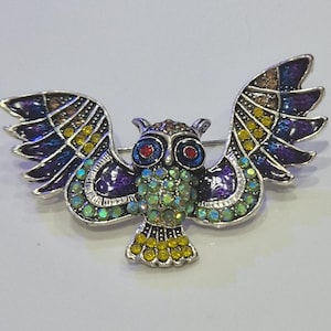 Stunning Crystal Owl Brooch Pin