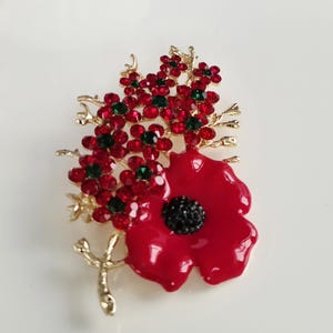 Red Poppy Badge Brooch Pin