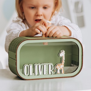 Alcancía de madera verde personalizada para niños, alcancía Montessori, juguete educativo personalizado, caja para ahorrar dinero, alcancía para niños pequeños, regalo único para baby shower