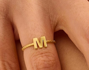 Minimalist Initial Ring – Solid Gold Personalized Letter Ring, Custom Dainty A-Z Monogram Ring With Slim Band, Meaningful Gift for Her