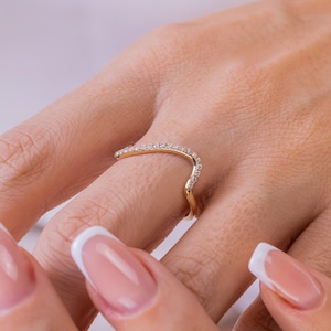 Wavy Pave 14k Gold Ring – Dainty Curved diamond Band, Unique Wave Design, Minimalist Gold Jewelry, Elegant Pave Ring for Everyday Wear