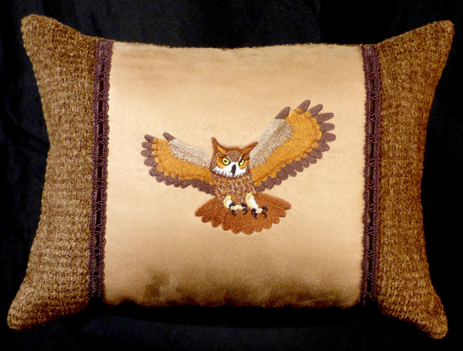 New Embroidered, Warm Tones, Great Horned Owl, Accent Pillow, New 12 x 16 Insert &mdash; Item 289