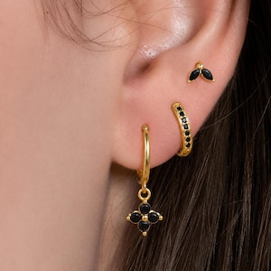 Conjunto de pendientes de aro Huggie de oro con circonitas negras, 3 piezas, pendientes para cartílago, pendiente para hélix, pendientes minimalistas dorados, regalo para ella.