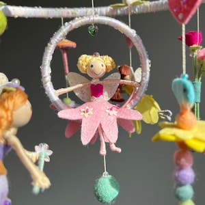 Feen-Baby-Mobile, Fee Garten Mobile, fröhliche hängende Fee Kinderzimmer Dekor, Gartenfee Kinderzimmer Mobile, Blumenfee Krippe Mobile