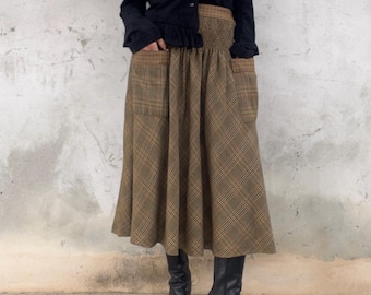 Wool wide vintage skirt