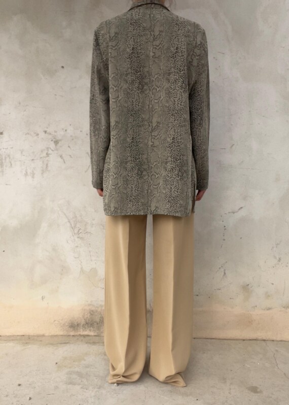 Vintage gray jacket with python print - image 6